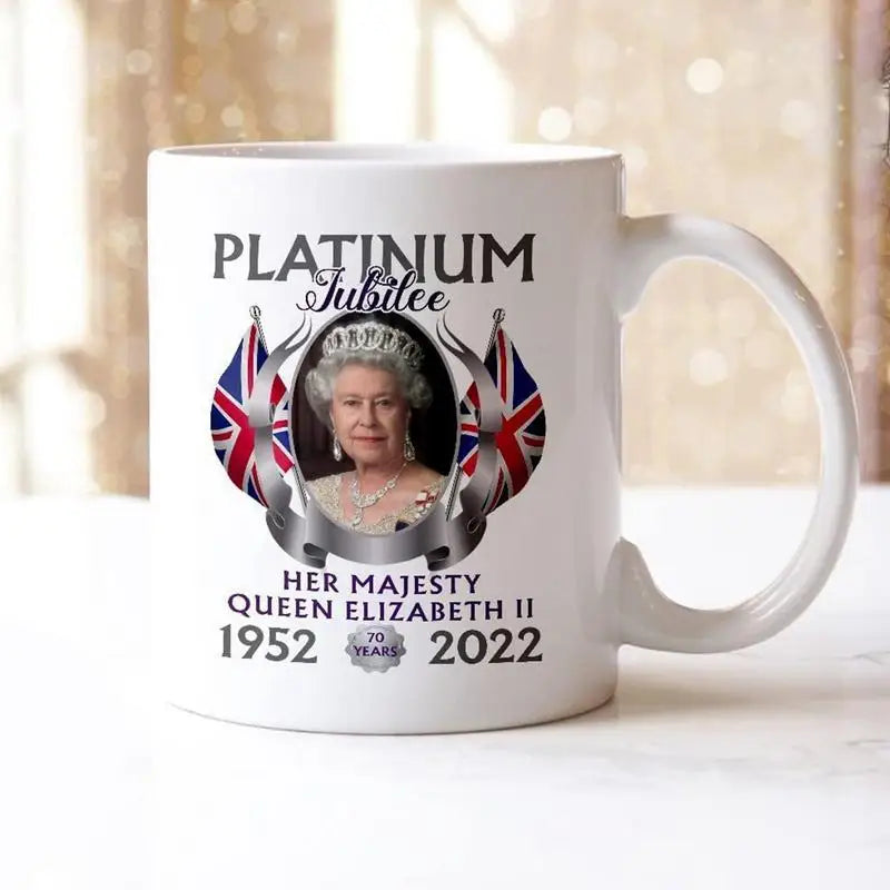 Queen Elizabeth II Memorial Mug Water Cup 1952-2022 Queen's Platinum Jubilee Commemorative Mugs for Tea Coffee Water